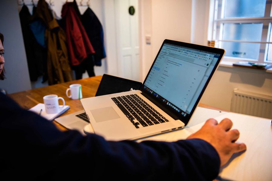 Expert Web & Mobile App Design Services